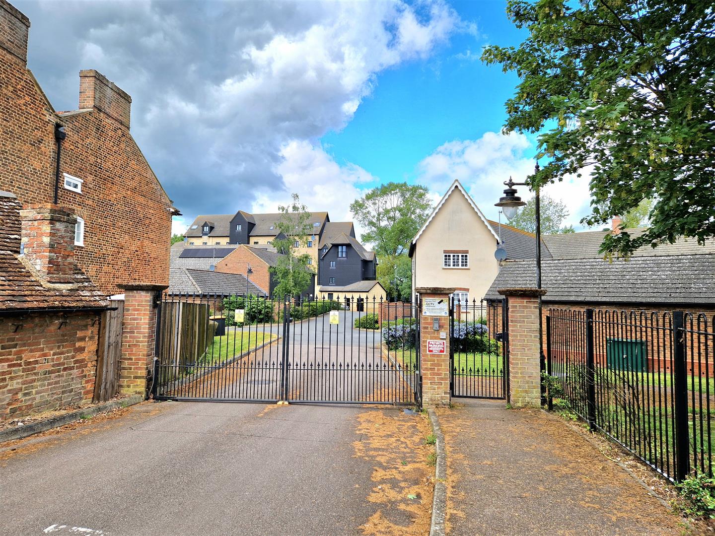 Mill Lane, Bedford